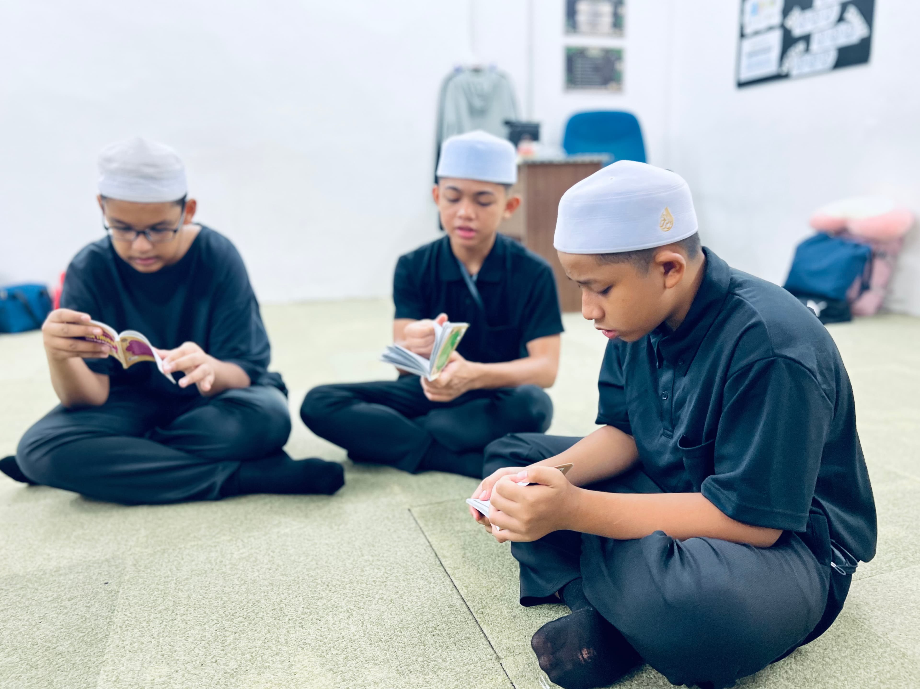 KEM QIYADI — gambar 15