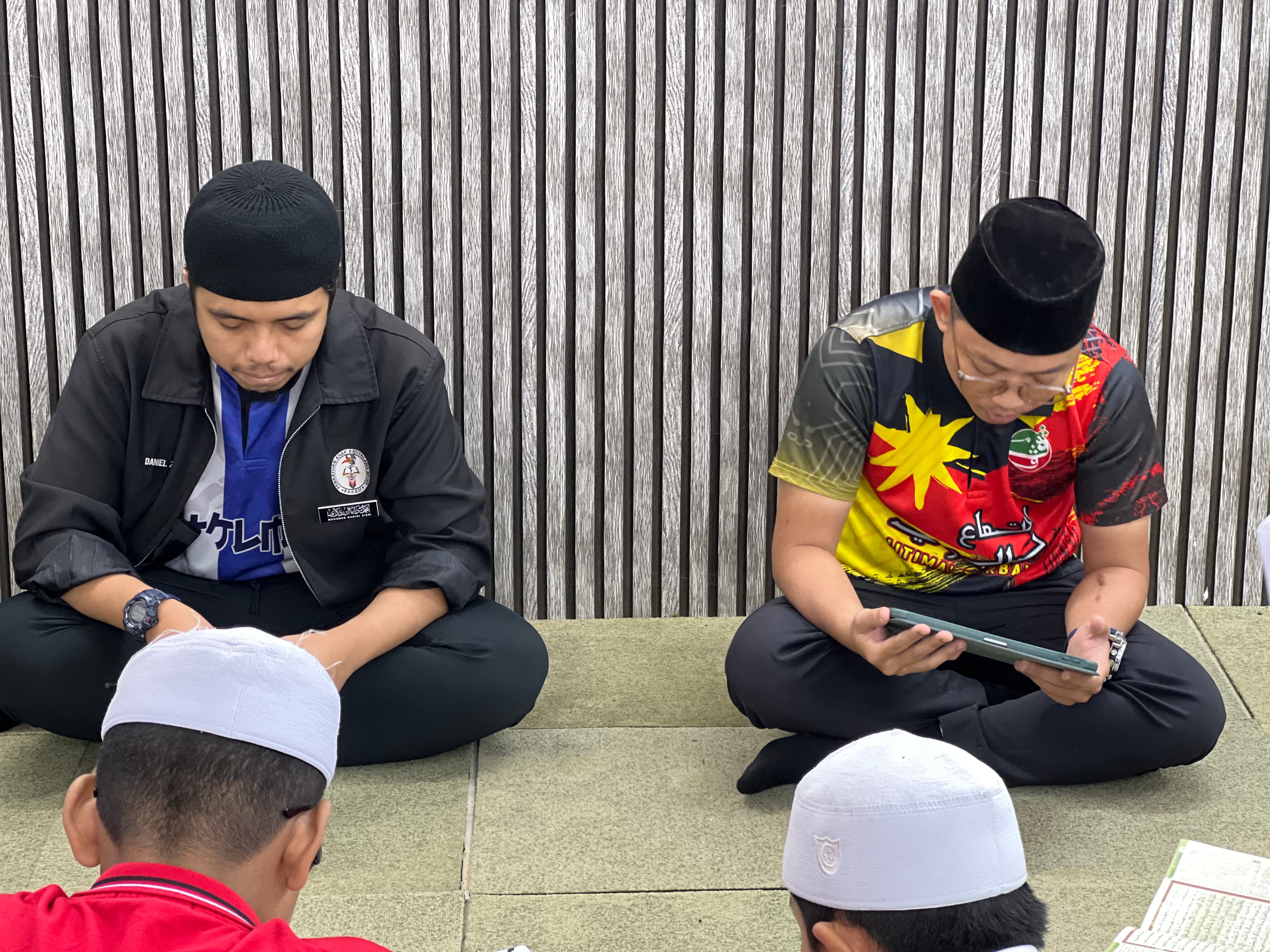 TADARUS AL-QURAN — gambar 9