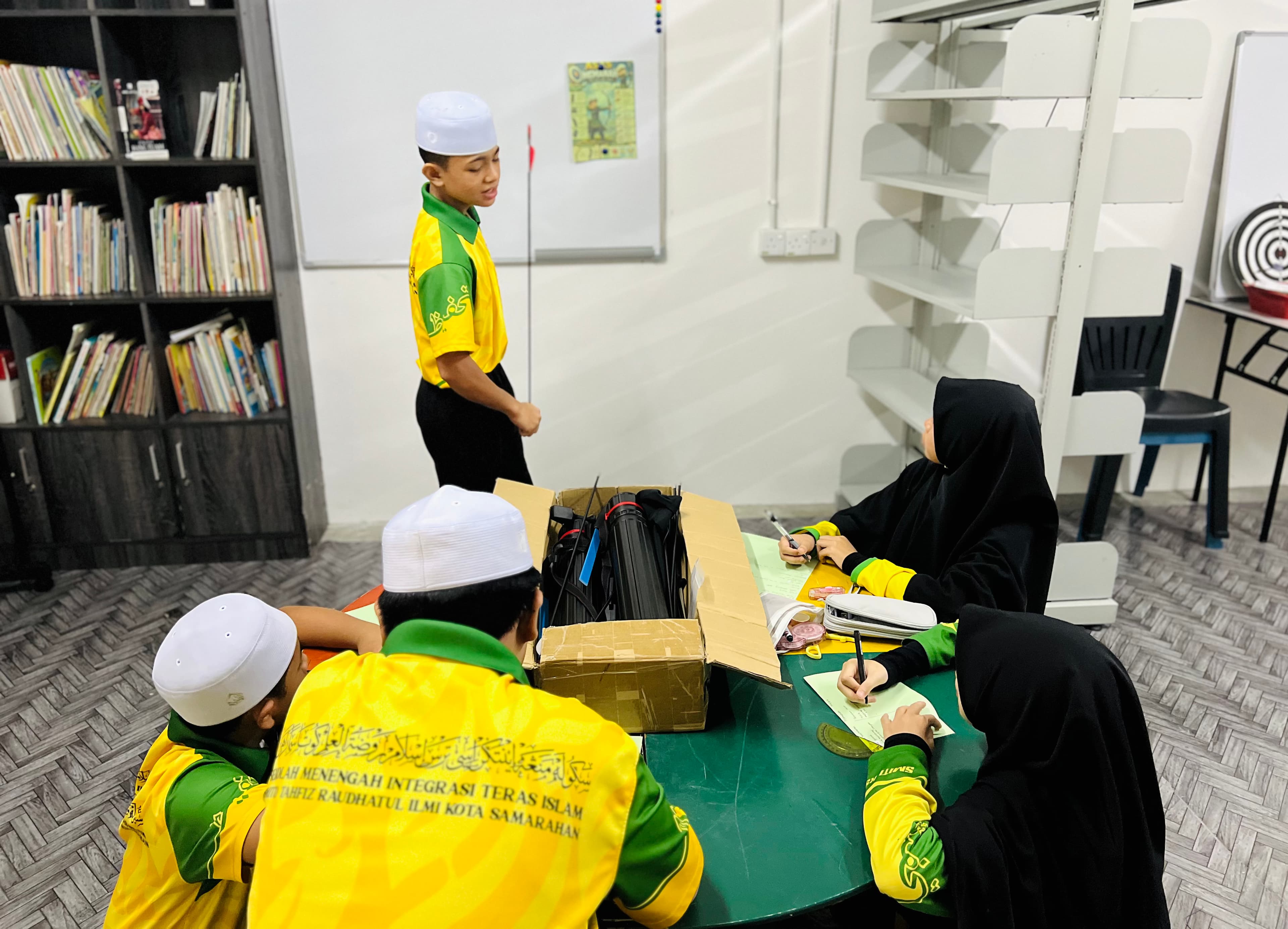 KOKURIKULUM — gambar 11