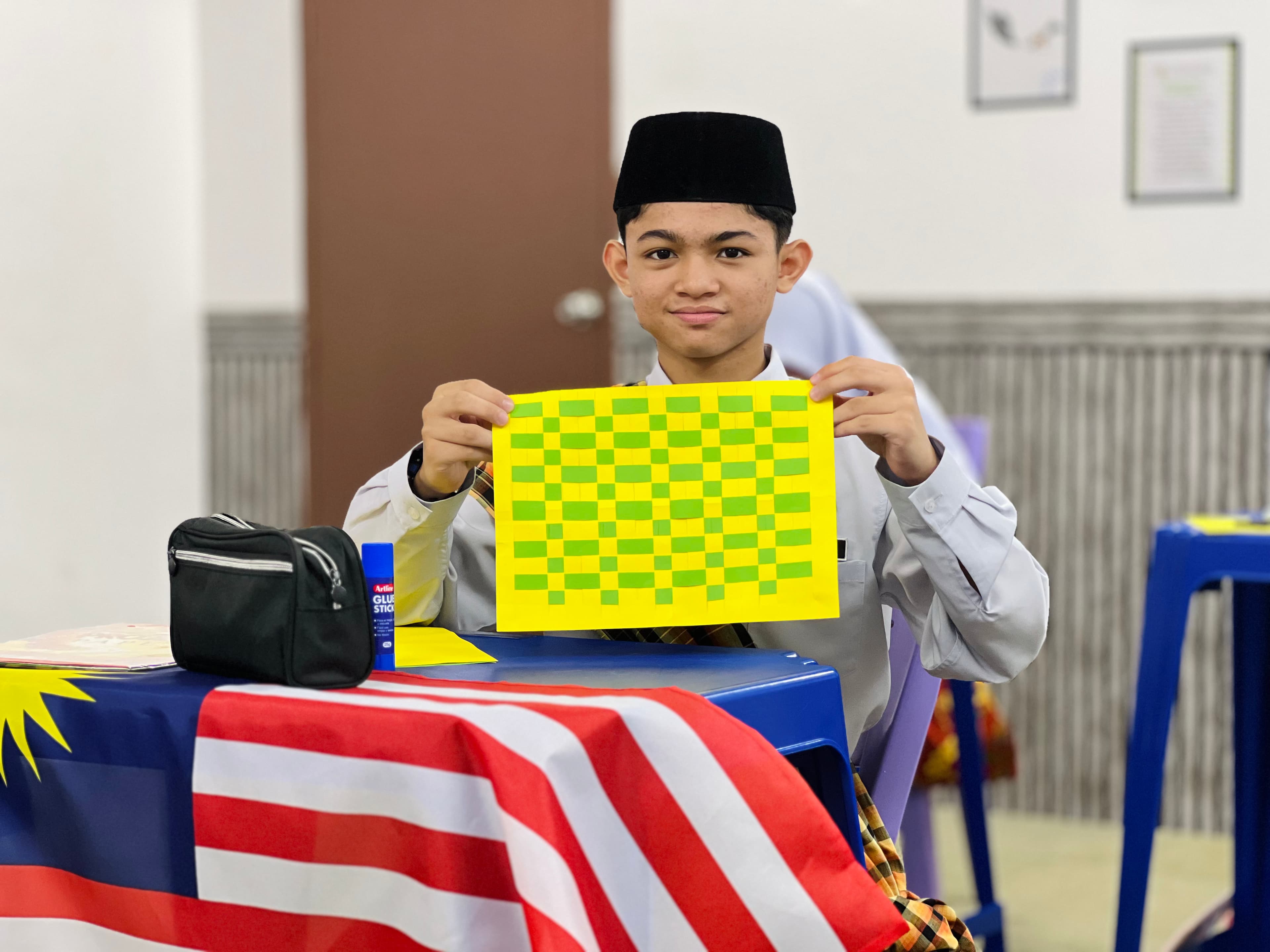 SAMBUTAN HARI KEMERDEKAAN — gambar 33