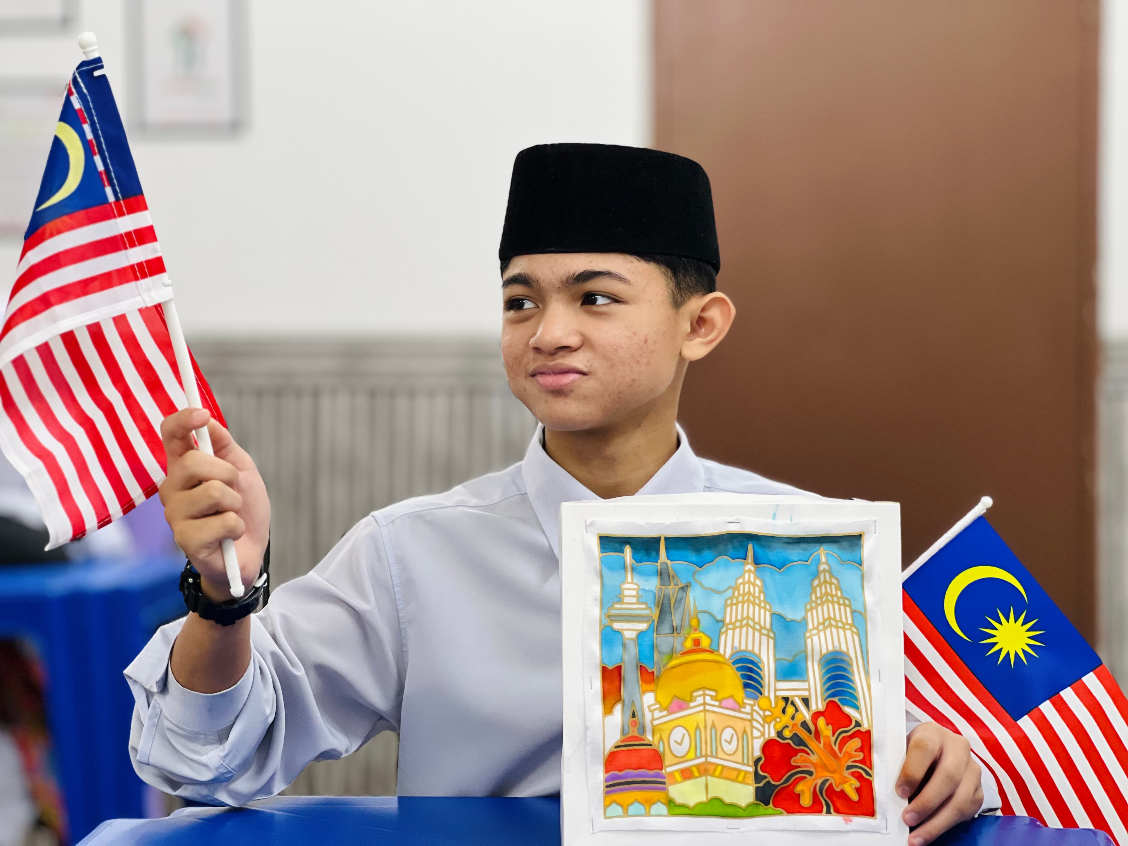 SAMBUTAN HARI KEMERDEKAAN — gambar 23